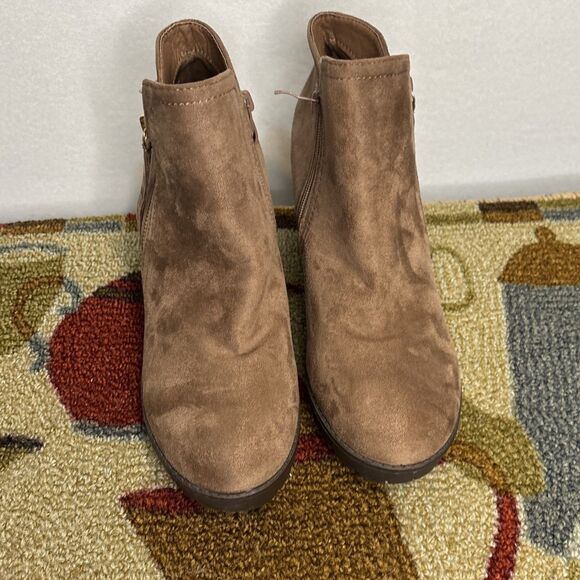 Top Moda Beige Booties size 10 Double Sided Zipper - Picture 1 of 6